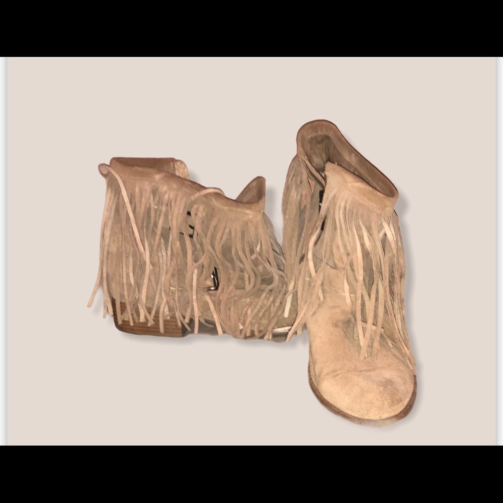 Boots!
